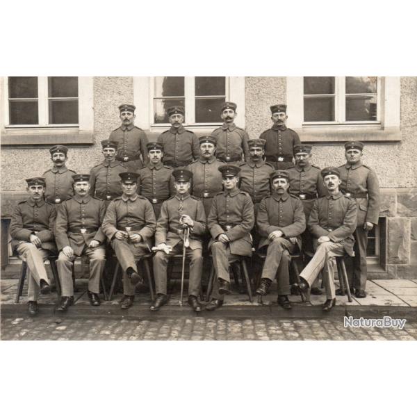 CPA -Photo - Un Groupe Soldats Allemands - N4122