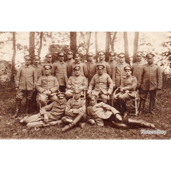 CPA -Photo - Un Groupe Soldats Allemands - N1372