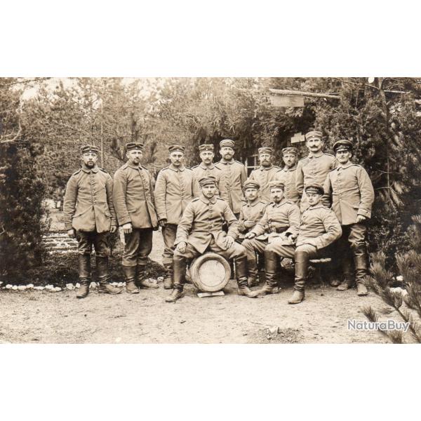 CPA -Photo - Un Groupe Soldats Allemands - N4270