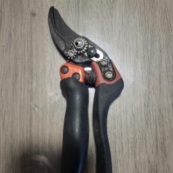 Secateur bahco &agrave; poign&eacute;e tournante