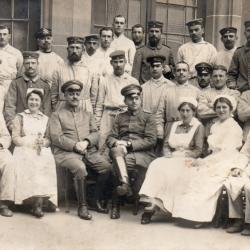 CPA -Photo - Un Groupe Soldats Allemands - N&deg;4283