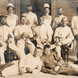 CPA -Photo - Un Groupe Soldats Allemands - N&deg;4285