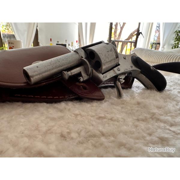 Superbe Bulldog 320 et tui cuir fait main