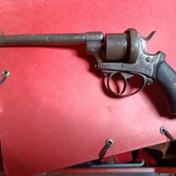Revolver a broche a restaurer