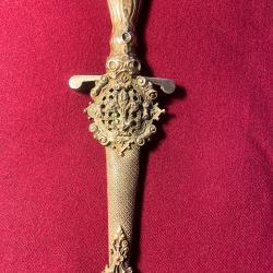 Dague romantique. Dague de vertu 19 ème siècle.