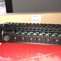 AIRSOFT - Garde Main picatinny 7' type Larue.