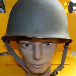 CASQUE MILITAIRE LOURD MODELE 1951  DE L'ARMEE FRANCAISE  , FABRICATION FRANCAISE DE 1959 PAR CARPEN