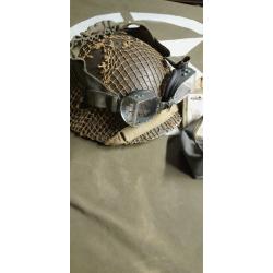 Vends paire de lunettes motocyclistes Anglais.