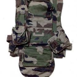 EN GILET PARE BALLES S3 FRANCAIS AVEC KEVLAR 3A  AU COU/AVANT/ARRIERE + POLY GORGE ET AINE + 2 NIJ3