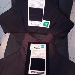 Enchère lot de 2 plaques balistiques 3a contre les armes de poings et les lames  50X34 cm