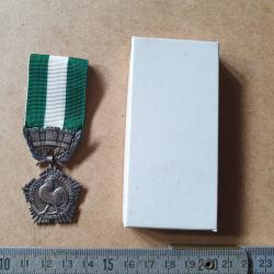 M&eacute;daille d'honneur d&eacute;partementale et communale (102.M)