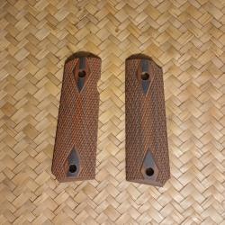 plaquettes 1911 bois