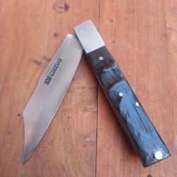 Unique Couteau Régional TARBAIS 108 GIRODIAS Manche en Corne d ANTILOPE