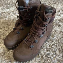 Haix Gore-Tex - Taille 39 - NEUVES - Bottes randonnée / chasse / mili