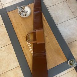 Fourreau housse haut de gamme marque Sacar en cuir made in France pour fusil