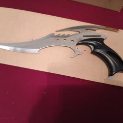 Magnifique couteau fantastique en forme de pistolet multi-tranchant