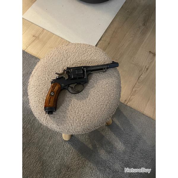 Revolver Suisse 1882