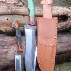 Set de 2 Couteaux Bushcraft Twin Hunter Lames Acier Carbone 1075 Manche Bois Etui Cuir F Artisanat