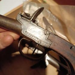 Paire de pistolets Segallas London a silex a restaurer