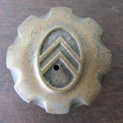 Bouchon de radiateur en bronze Citro&euml;n militaire de 1920