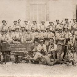 CPA -Photo - Un Groupe Soldats N&deg;4307
