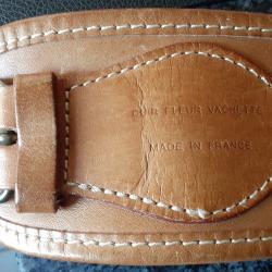 Cartouchière cuir de vachette Made in France+véritable Boresnack calibre 12 dans son emballage.