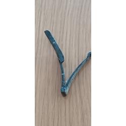 RESSORT EN "V"  LOT 39