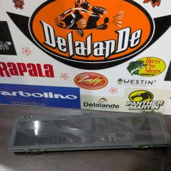 Lot 329 / Boîte Rig Box FISH AND FISHING + épingles incluses. Fishing leurre.