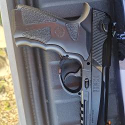 Pistolet à bille d'acier 4,5joules co2Réplique beretta
