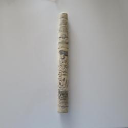 POIGNARD SCULPT&Eacute;  SC&Egrave;NE TYPIQUE JAPONAISE