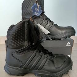 Chaussures Adidas GSG-9.2 en 45
