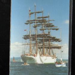 le sedov 4 mats urss voilier navire &eacute;cole cpm 1125 baie de douarnenez