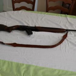 vends carabine Verney-Caron semi-automatique canon rayé très bon état, peu servie