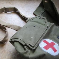 musette médicale GB indo seconde guerre Algérie ww2 Anglais infirmier Indochine