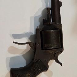 Bulldog 320 1 sans prix de reserve.