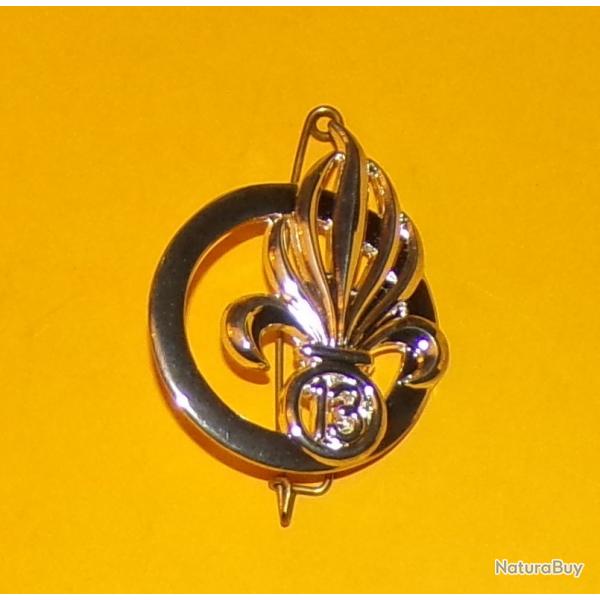 LEGION : 13 REGIMENT ETRANGER D'INFANTERIEDE LA LEGION ETRANGERE , INSIGNE DE BERET ARGENTE ESCADR