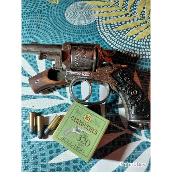 revolver poudre noir