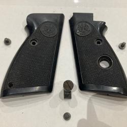 Plaquettes Bakélite BERETTA model 74