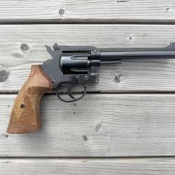 Revolver RECK Mod. R15 DOUBLE ACTION Cal. 22LR Visée Match réglable - MISE A PRIX 1 EURO !