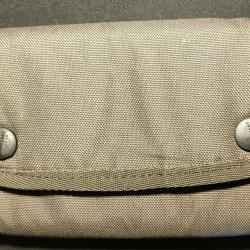 Etui de ceinture pour 20 cartouches de chasse SANS RESERVES