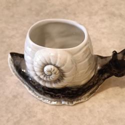 Objet ancien en porcelaine