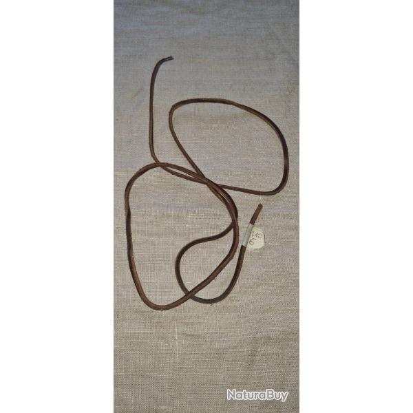 1  lacet cuir pour tui de colt ou couteau US      1,10  cm (6)