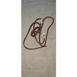 1  lacet cuir pour étui de colt ou couteau US   1,10cm