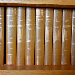 Collection Présence de la Littérature - 30 volumes