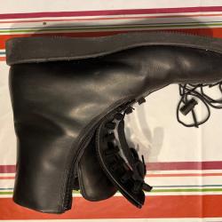 Vends chaussures professionnel. Esper