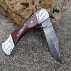 Couteau Lame Damas 128 Couches Style Buck 112 Manche Rosewood Fabr Artisanale Sécurité Lockback 01