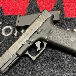 GLOCK 17 génération 5 avec la Détente Performance GLOCK et la hausse réglable