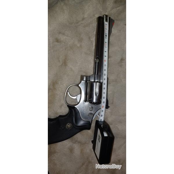 Smith &Wesson 357 magnum 686/6.