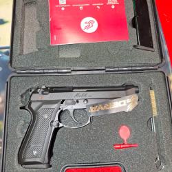 DERYA MELIK C401 BLACK CAL. 9X19 + MALLETTE + ACCESSOIRES