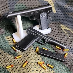 Reproduction miniature PA FN Browning 1922